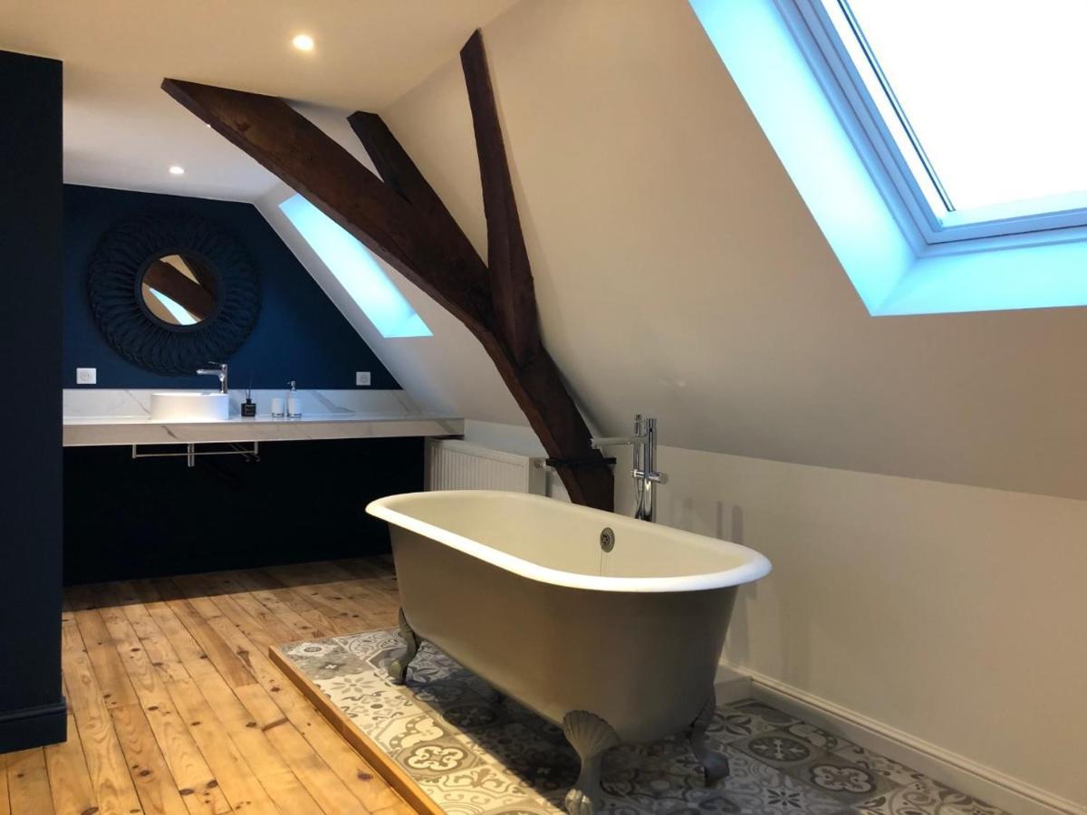 Les Chambres Berguoises Superbe Chambre Au Coeur De Bergues Exterior foto